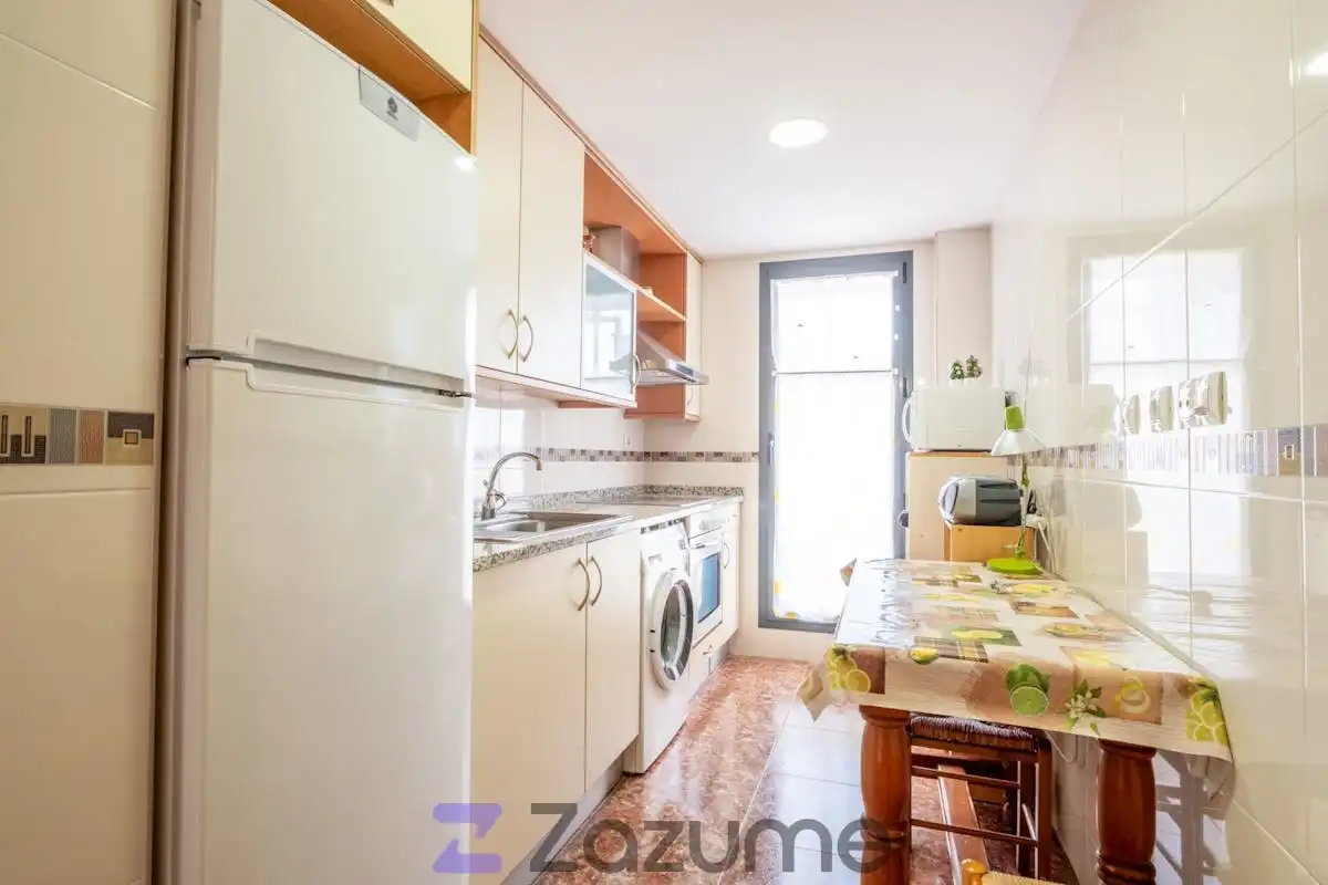 Küche von Wohnung zur Miete in Zaragoza mit Klimaanlage, Heizung und Parkett