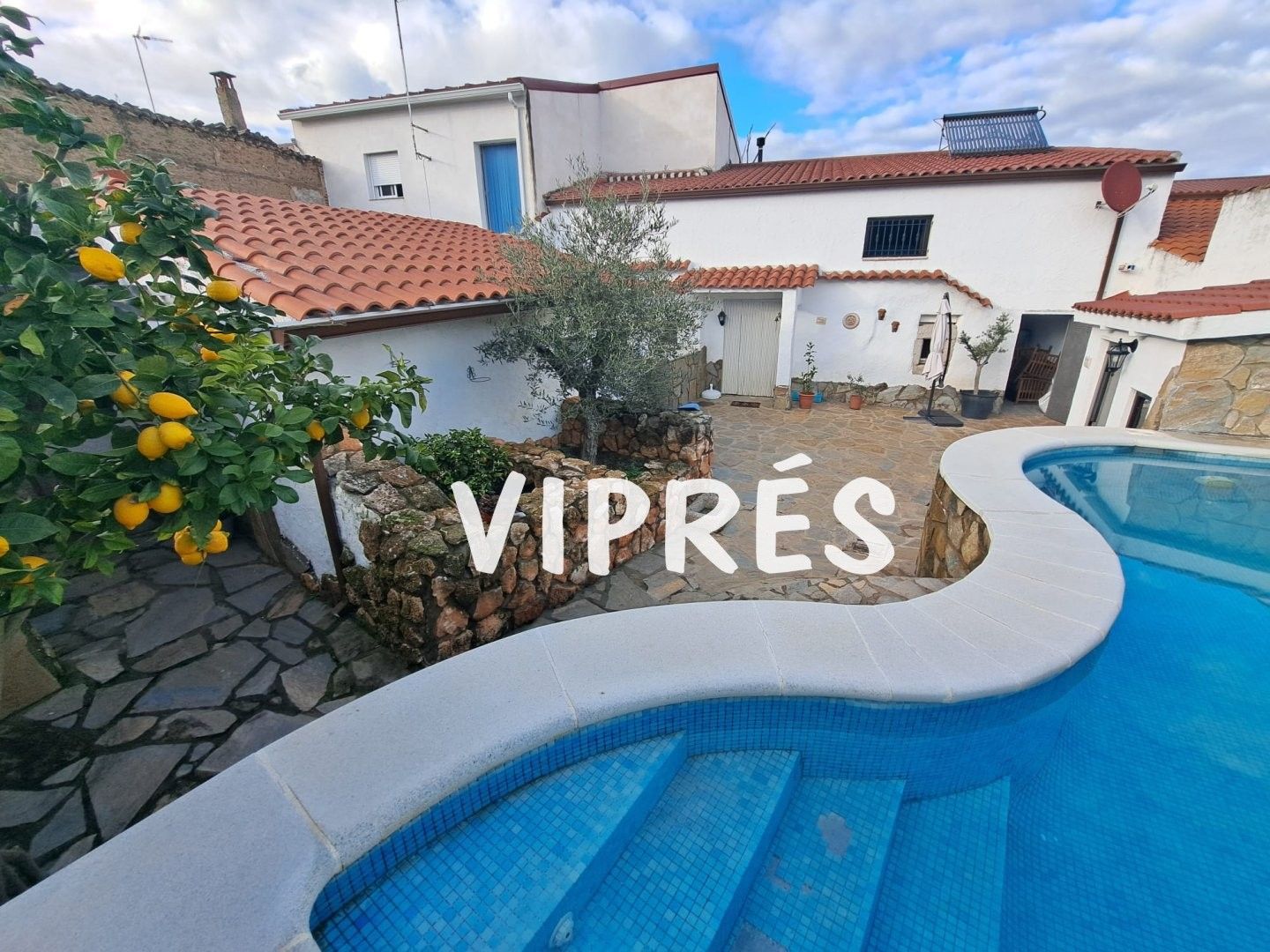 House or chalet for sale in Mirandilla