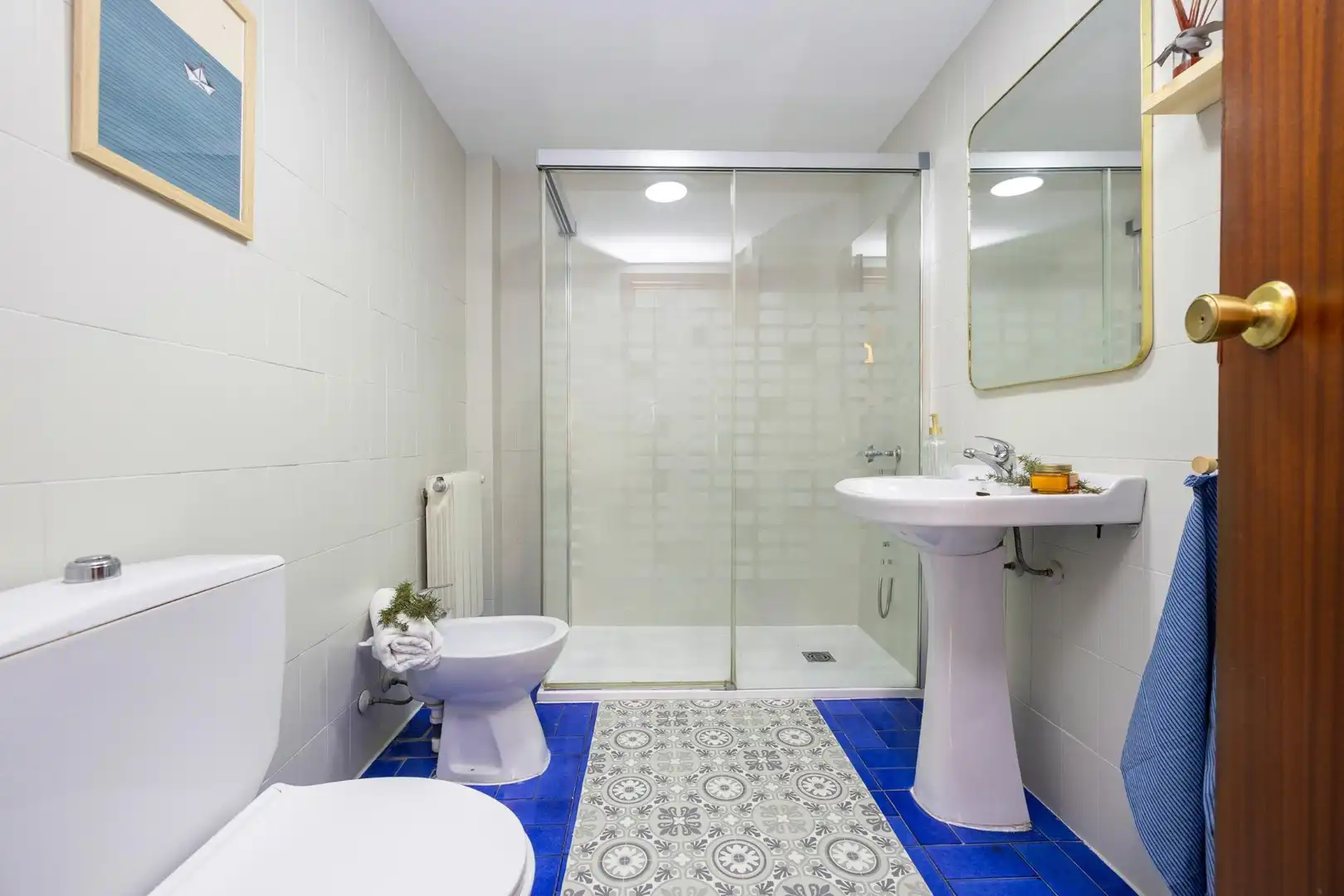 Baño de Piso en venta en Granada con Calefacción y Balcón