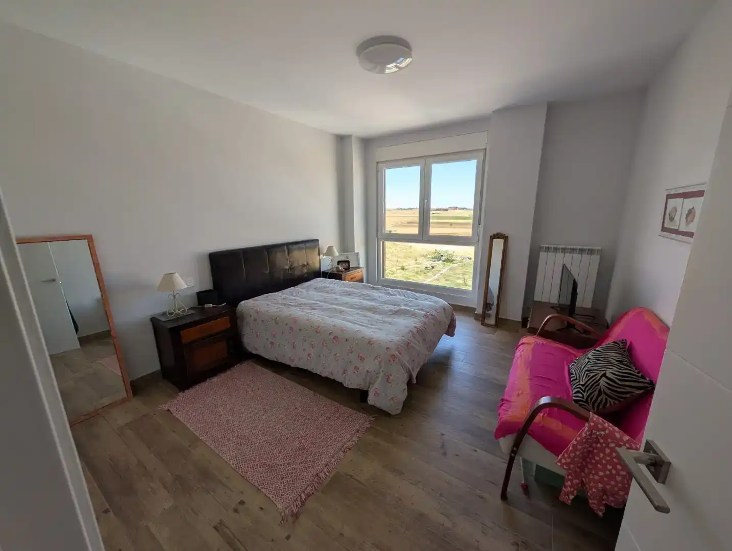 Habitación de Casa adosada en venta en Moraleja del Vino, Zamora