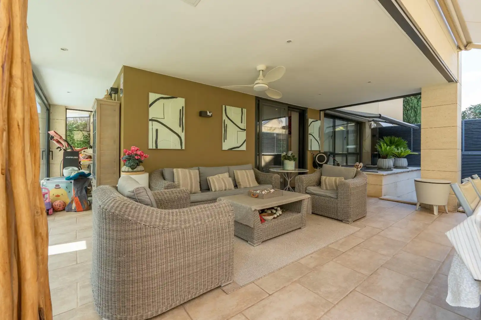 Chalet con terraza en venta en Calle PICO DE LA MIEL, imagen 13