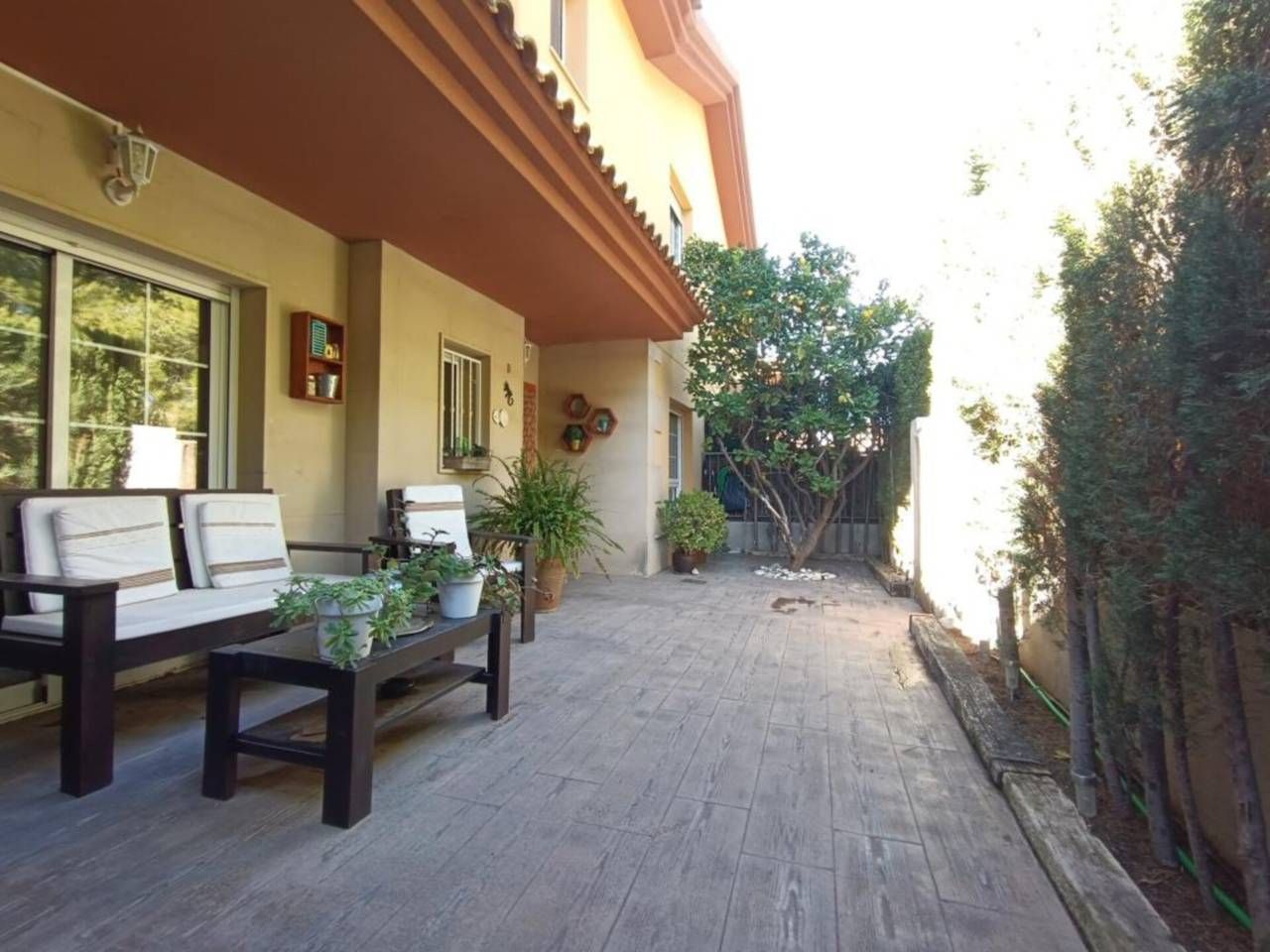 Vista exterior de Casa o xalet en venda en Elda