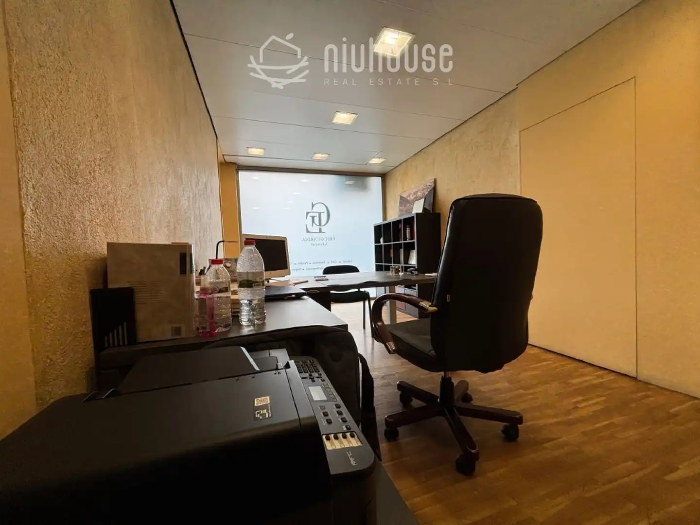 Commercial properties for sale in Puigcerdà  with Air Conditioner