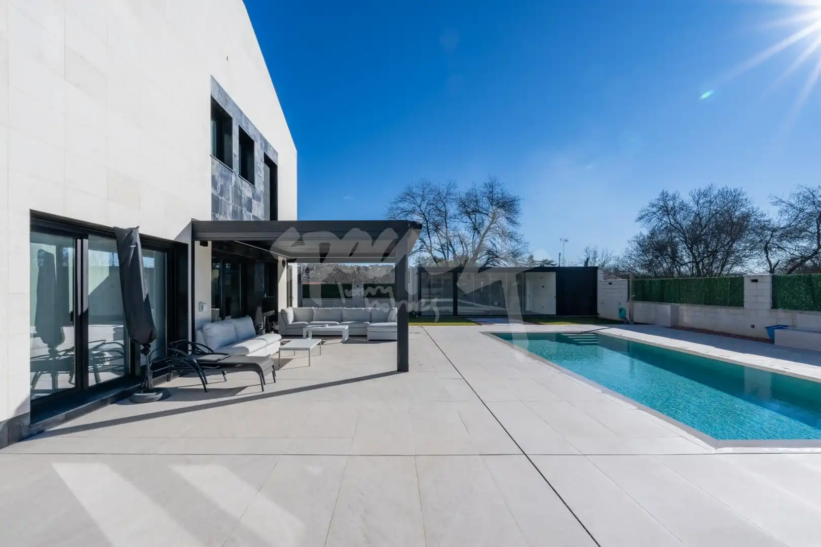 Terrassa de Casa o xalet en venda en Colmenarejo amb Calefacció, Jardí privat i Terrassa