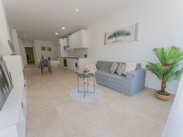Bajo en venta en Elche ciudad