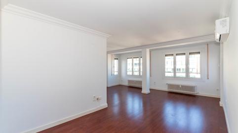 Foto 2 de Ático de alquiler en Calle de San Miguel, Paseo Independencia,  Zaragoza Capital