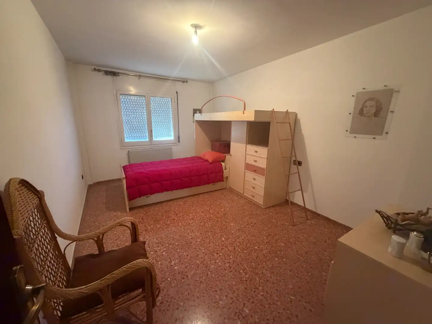 Habitación de Piso en venta en Lleida con Calefacción, Amueblado y Horno