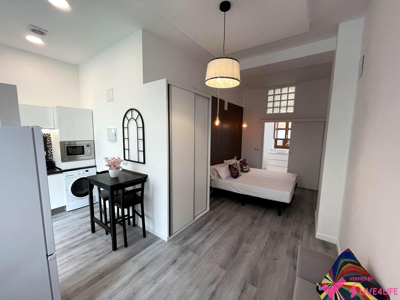 Schlafzimmer von Wohnung zur Miete in Badajoz Capital mit Klimaanlage, Heizung und Möbliert