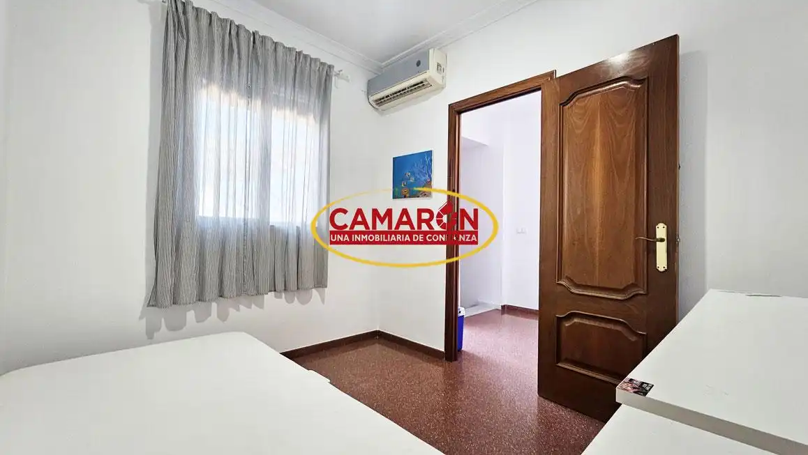 Habitación de Casa adosada en venta en La Puebla del Río