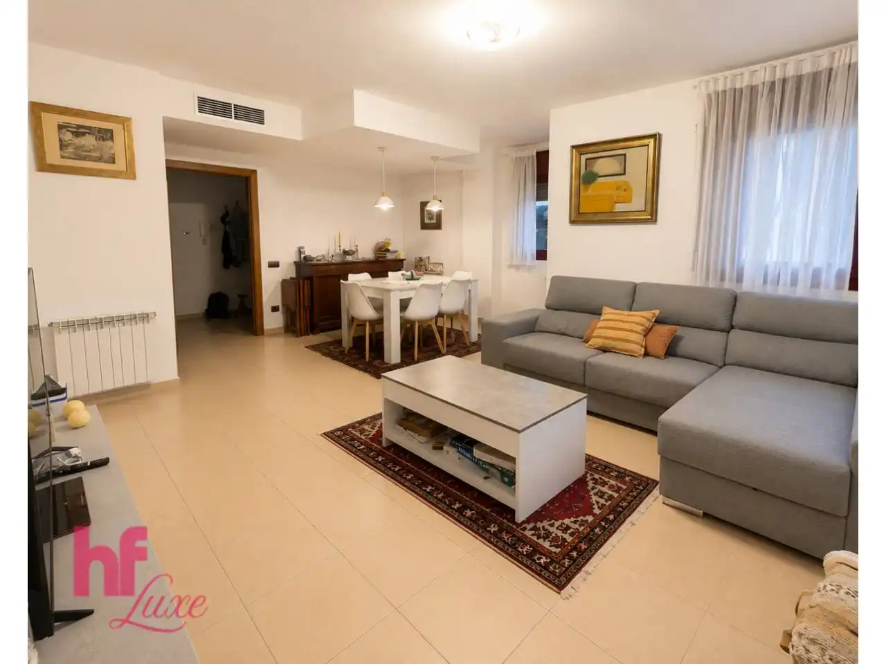 Sala d'estar de Casa adosada en venda en Lliçà de Vall amb Aire condicionat, Calefacció i Jardí privat