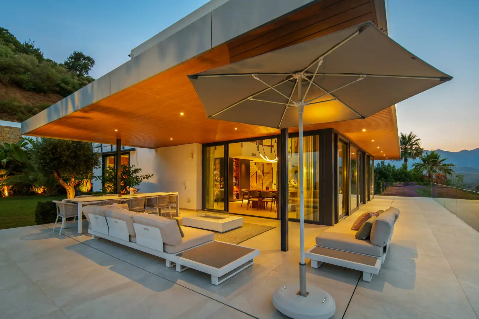 Terrace of Houses for sale in Marbella  with Air Conditioner, Private garden and Terrace