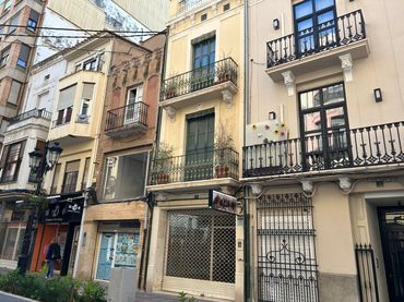 Local comercial en alquiler en Calle Calle Trinidad