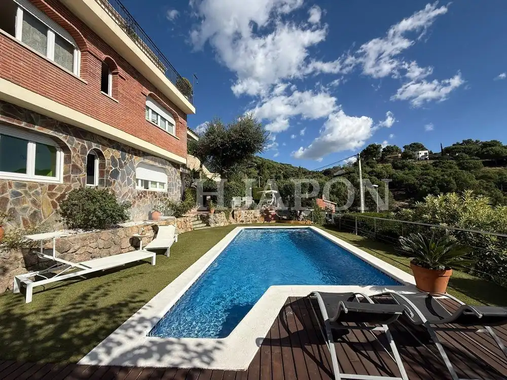 Swimming pool of Houses for sale in Alella  with Heating, Private garden and Terrace