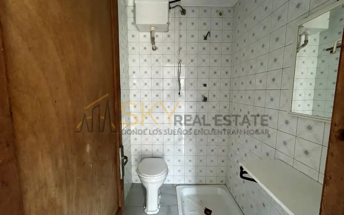 Bany de Casa o xalet en venda en Ariany amb Jardí privat, Terrassa i Traster