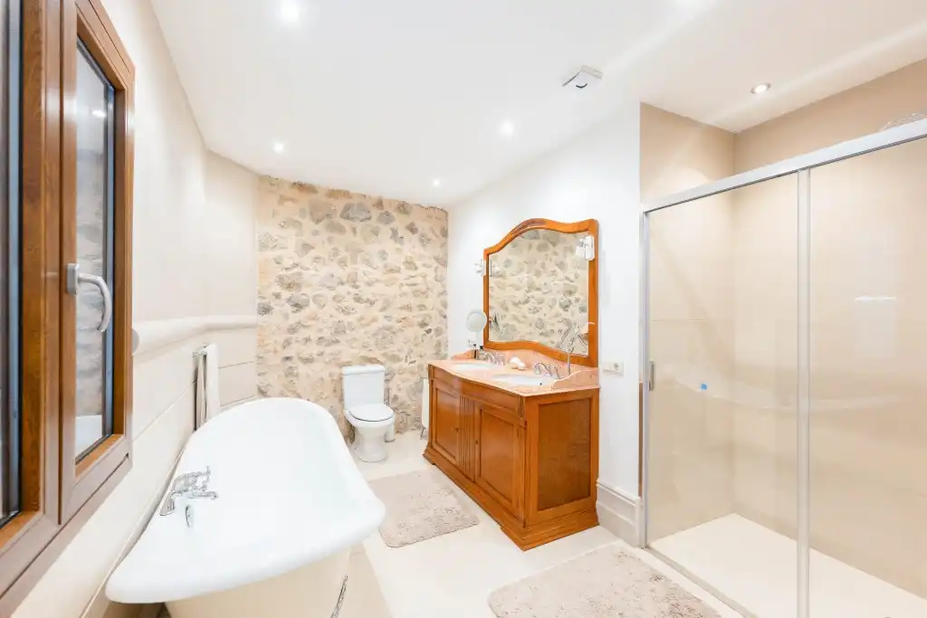 Bathroom of Country homes for sale in Calvià  with Air Conditioner, Heating and Terrace
