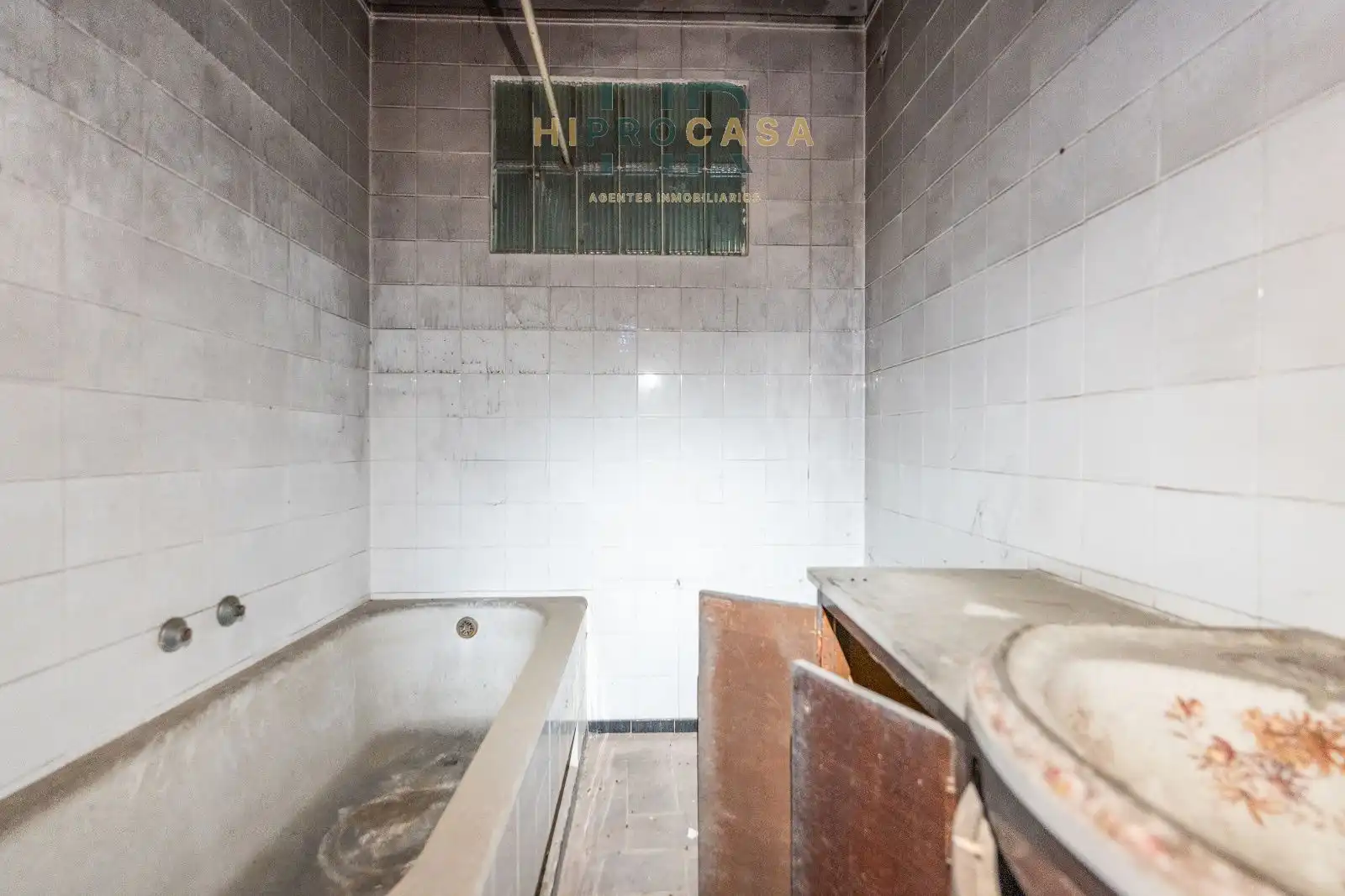 Bany de Residencial en venda en Falset