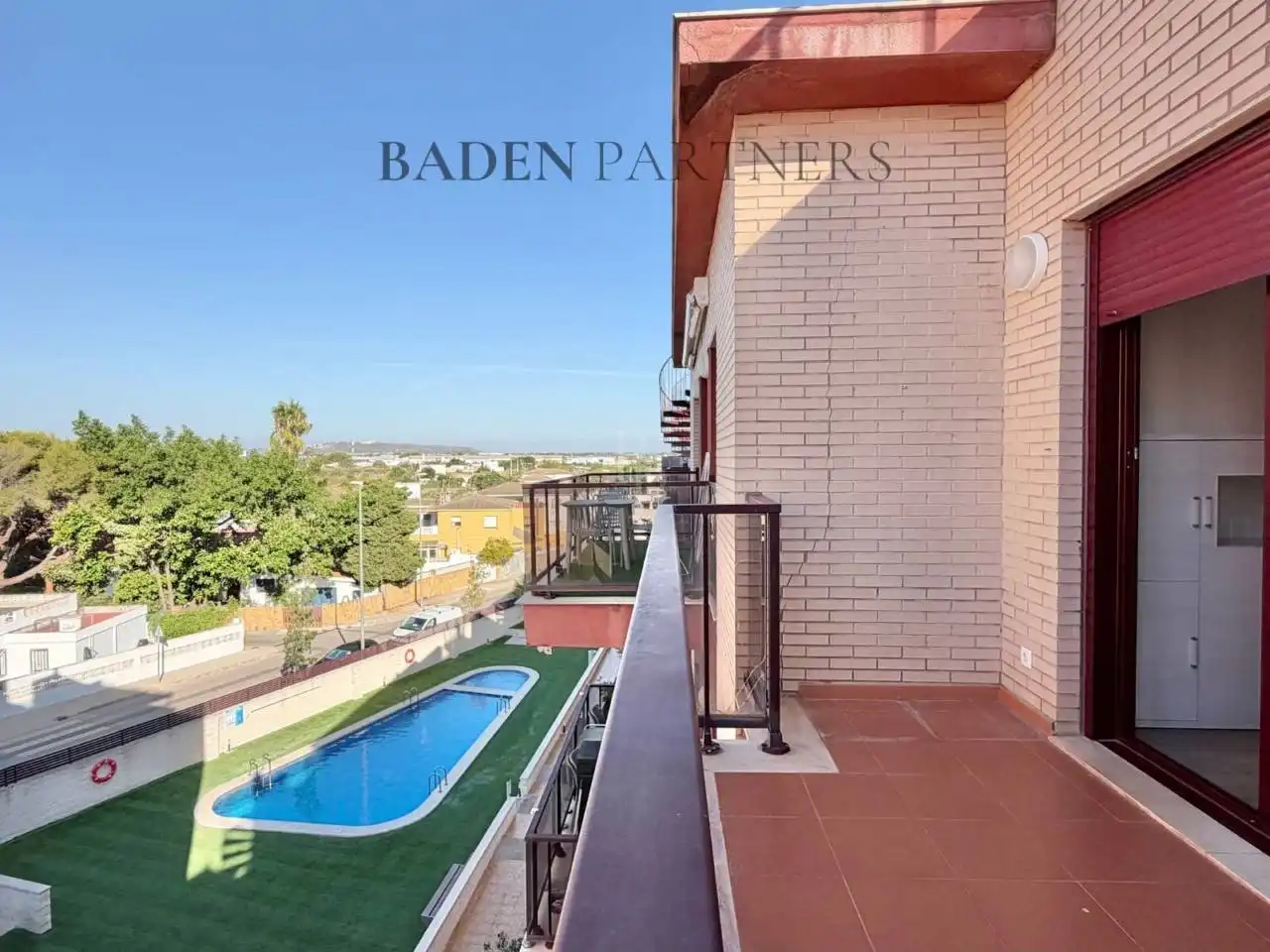 Exterior view of Attic for rent in Vinaròs  with Air Conditioner, Heating and Terrace