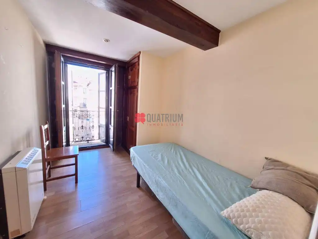 Bedroom of Flat for rent in Casco Histórico