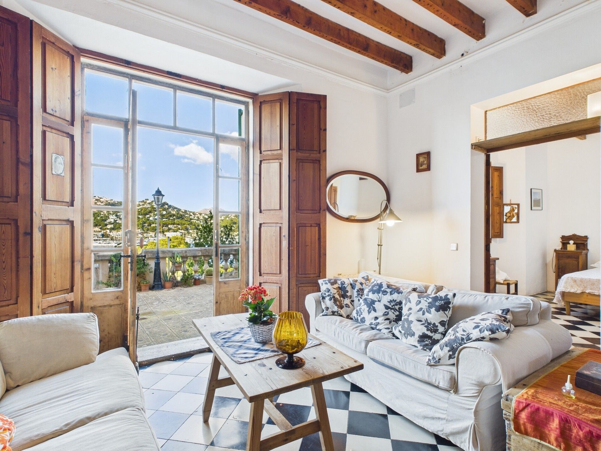 Sala d'estar de Apartament de lloguer en Andratx