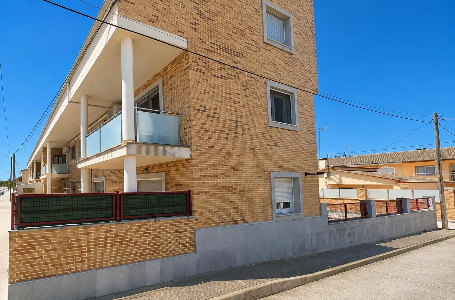 Vista exterior de Planta baixa en venda en Encinas de Abajo amb Calefacció