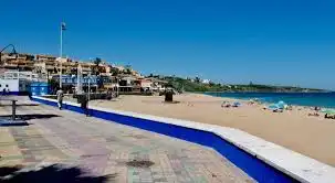 Exterior view of Houses for rent in Algeciras  with Furnished, Oven and Washing machine