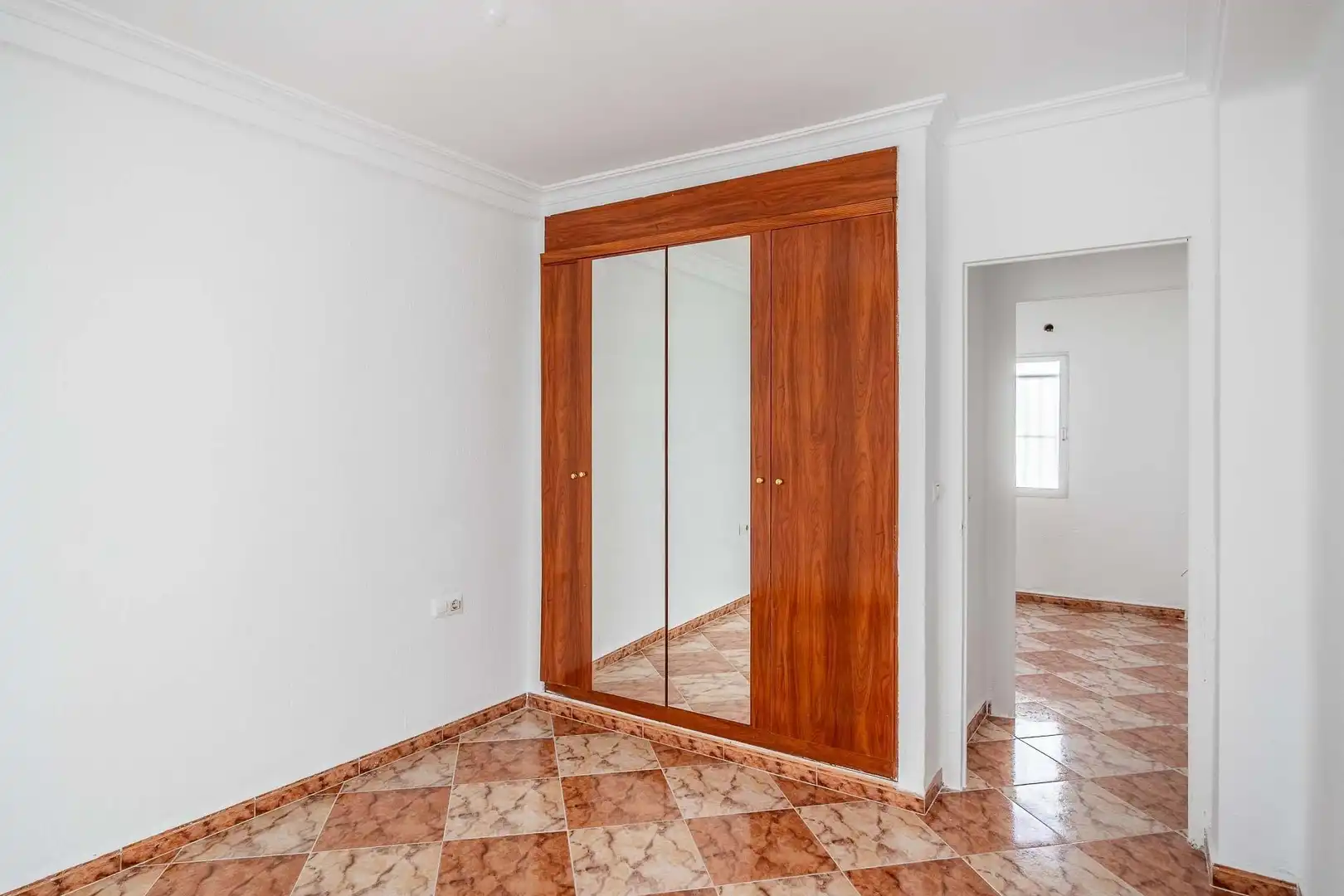 Habitación de Piso en venta en Alcalá de Guadaira con Balcón