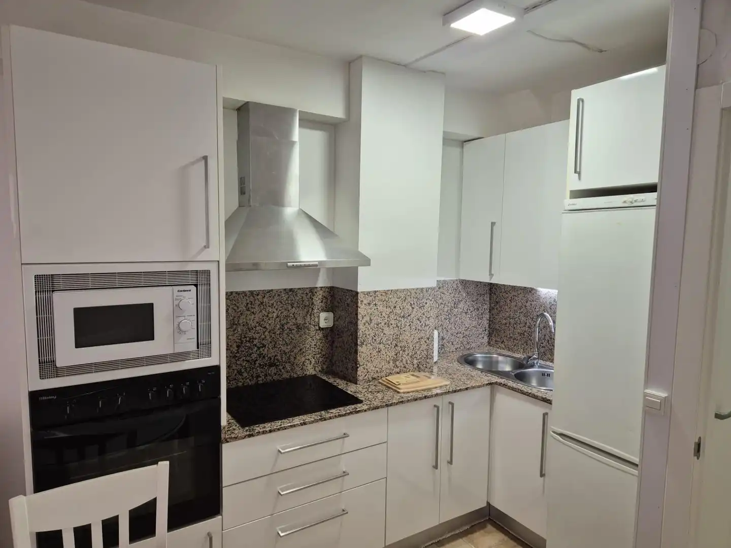 Küche von Wohnung zur untervermieten in Granada mit Balkon
