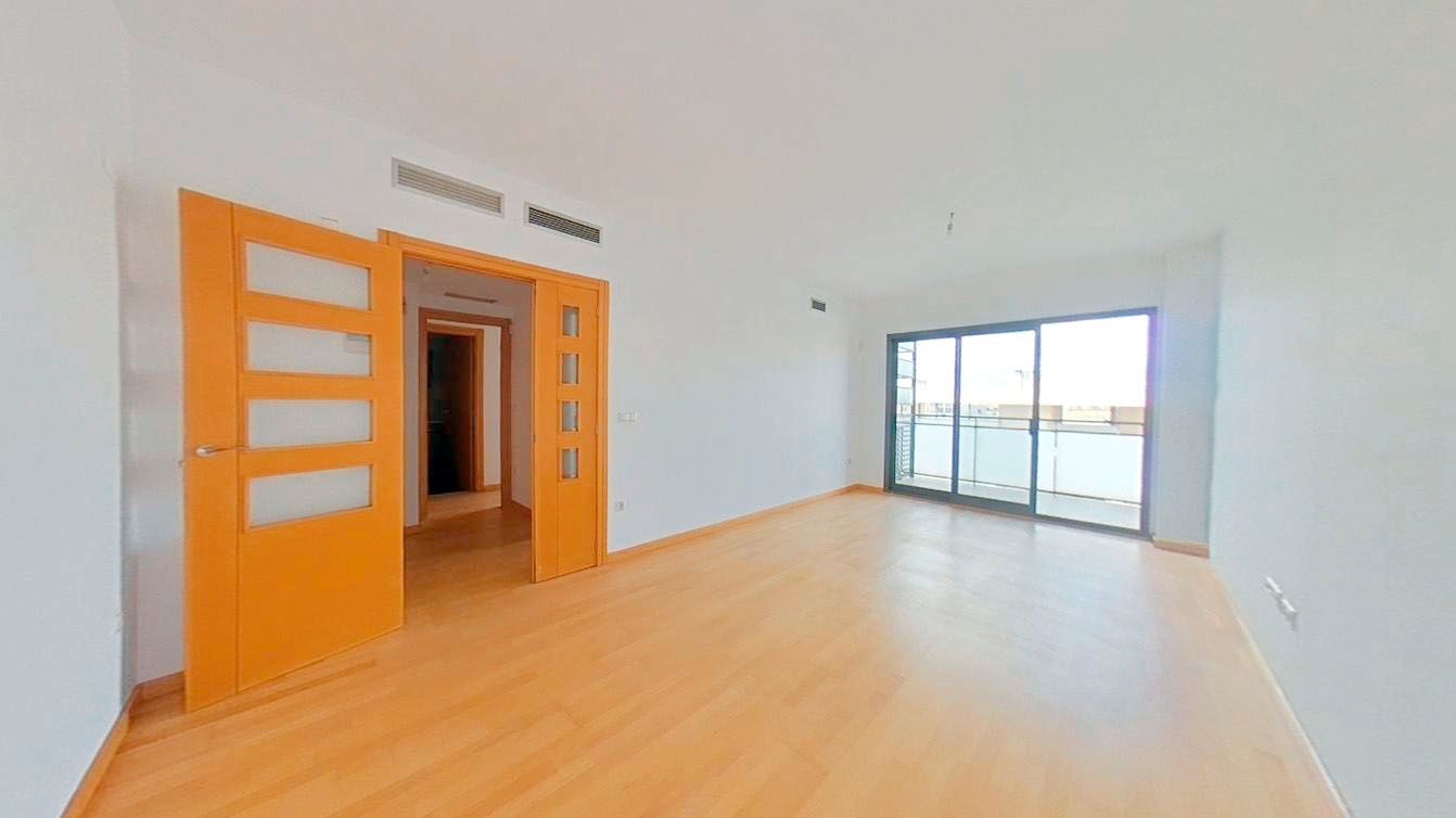 Flat for sale in Paterna  with Air Conditioner, Private garden and Terrace