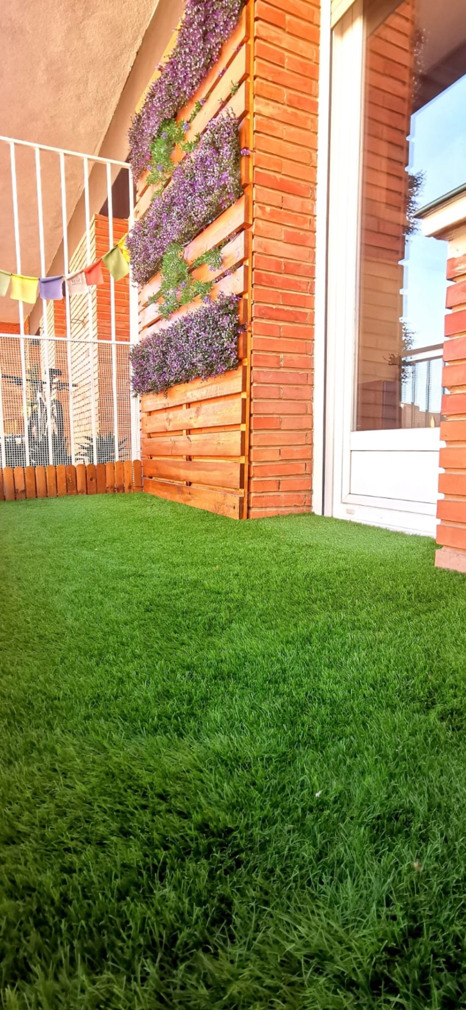 Jardí de Pis en venda en  Logroño amb Calefacció, Parquet i Terrassa
