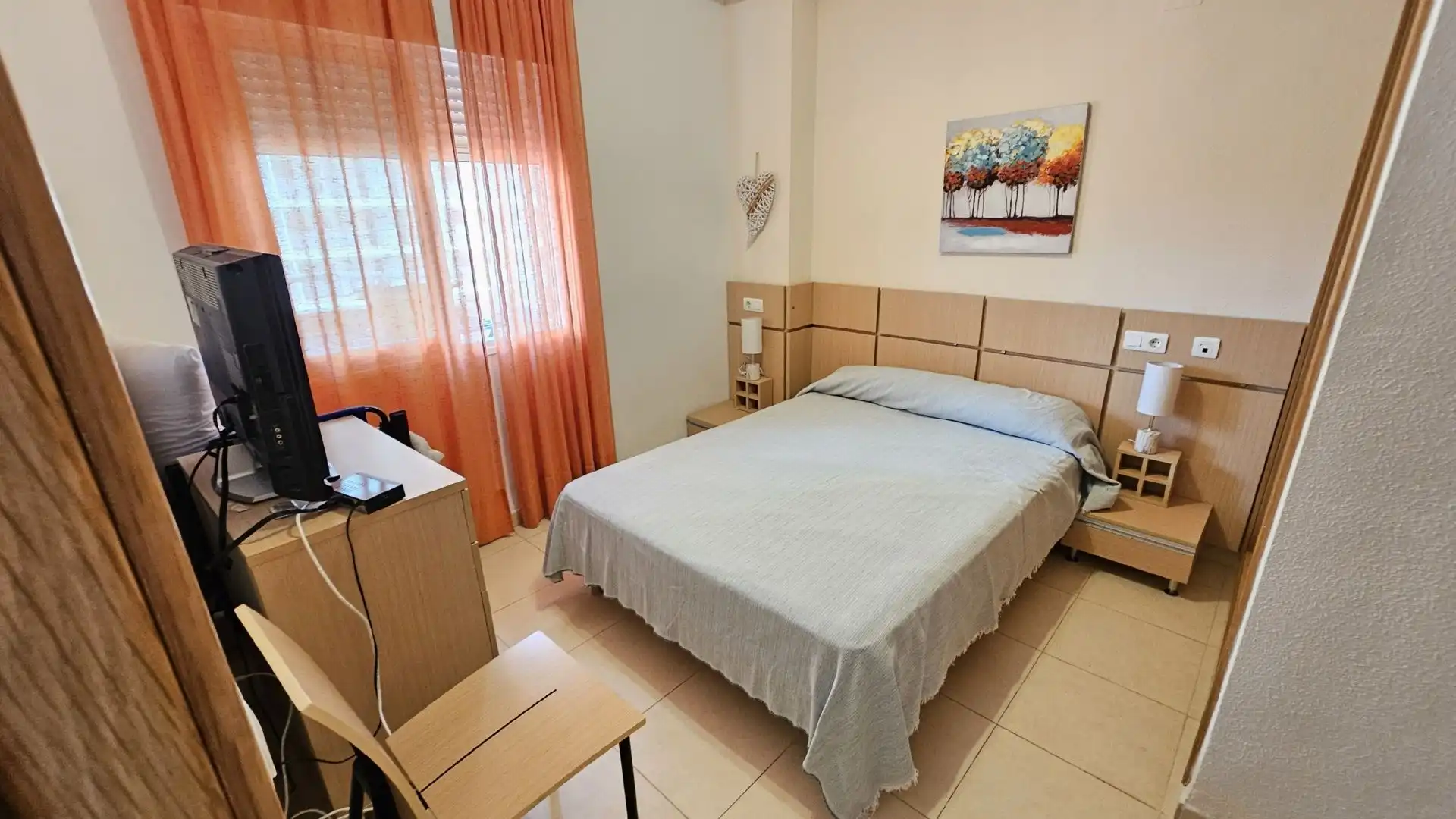 Apartamento con piscina en venta en Amplaeies 37, imagen 8
