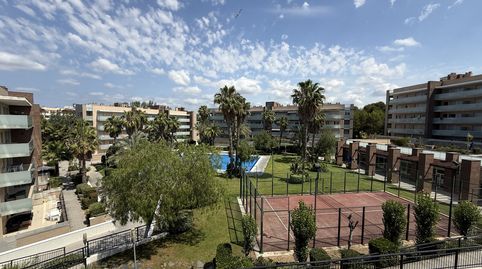 Foto 4 de Apartamento en venta en Camí de Les Pasquales, 4, Plaça Europa - Port Aventura, Salou