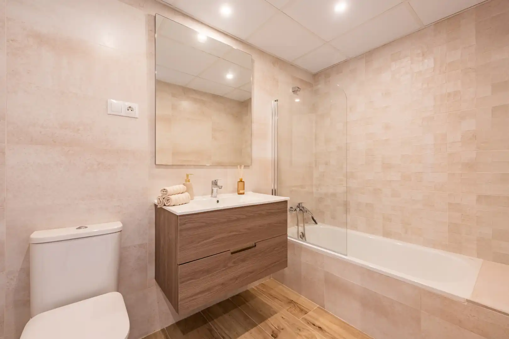 Apartament amb terrassa en venda a Nueva Andalucía, imagen 16