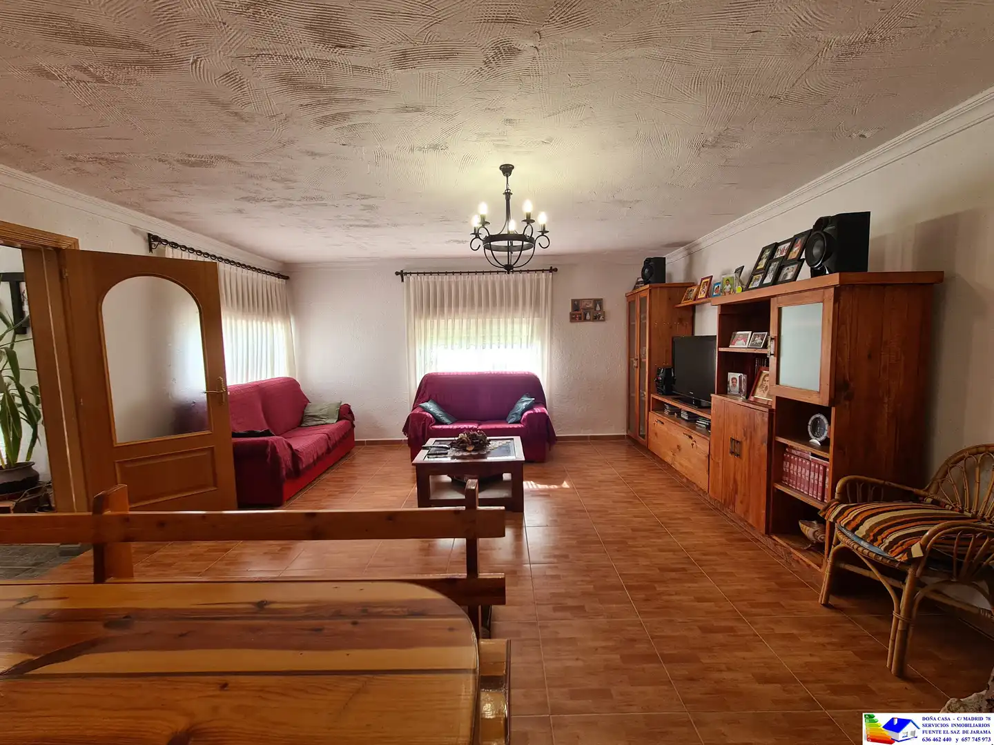 Sala de estar de Casa o chalet en venta en Fuente El Saz de Jarama con Aire acondicionado, Calefacción y Jardín privado