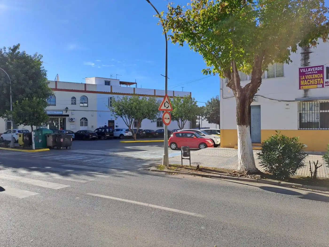 Vista exterior de Local de alquiler en Villaverde del Río