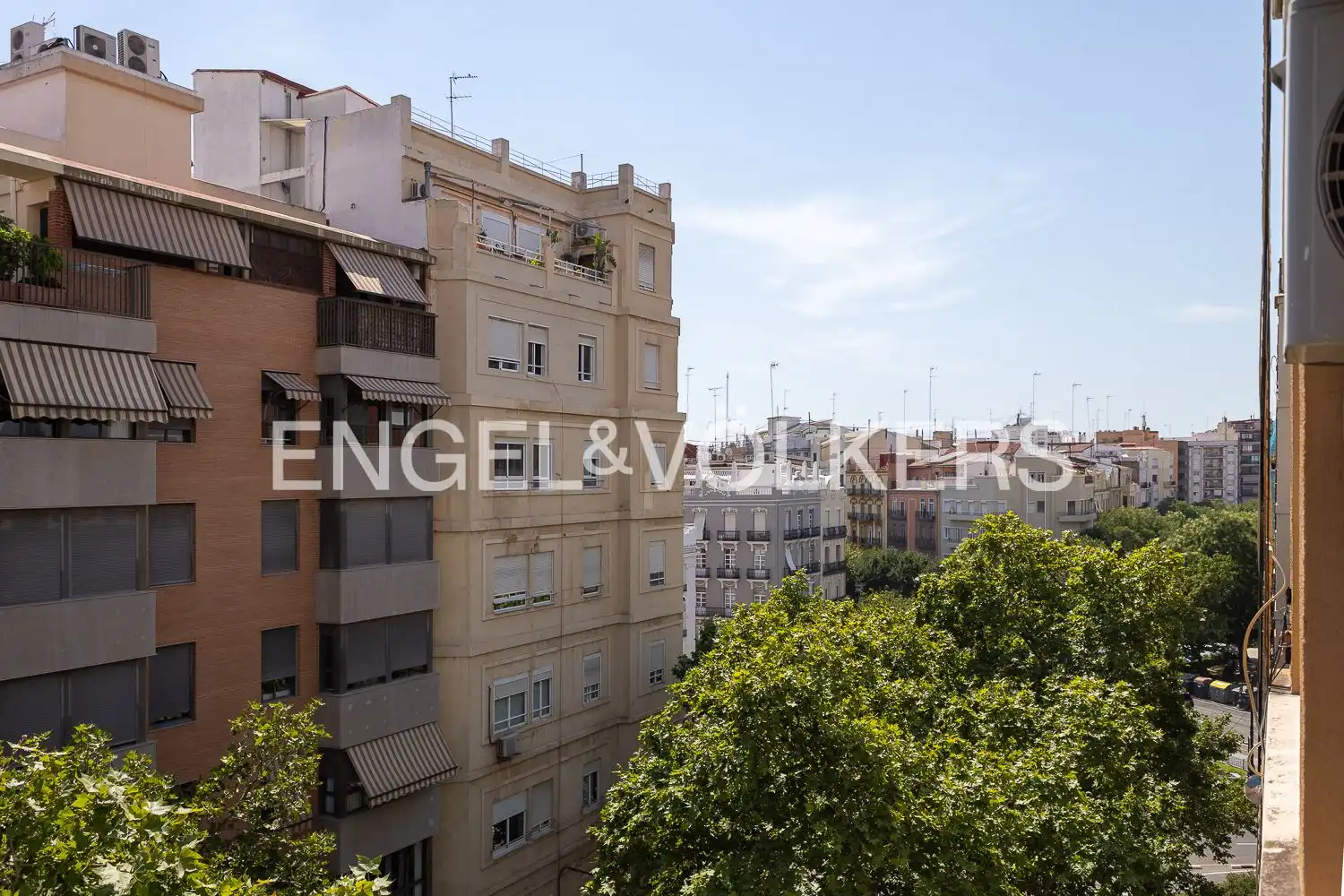 Vista exterior de Pis de lloguer en Valencia amb Aire condicionat, Calefacció i Moblat