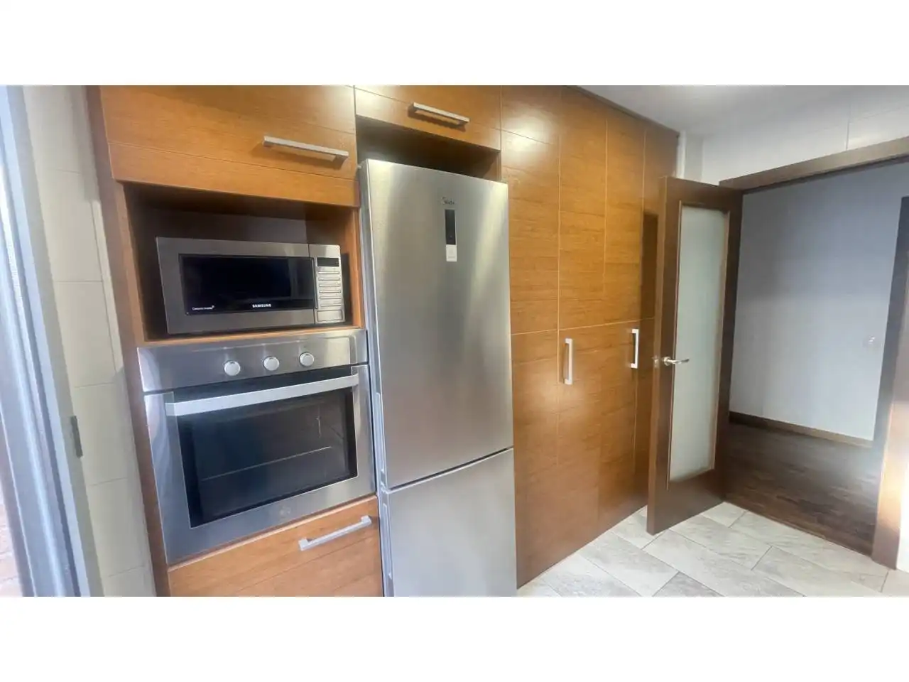 Cuina de Apartament en venda en Terrassa amb Calefacció