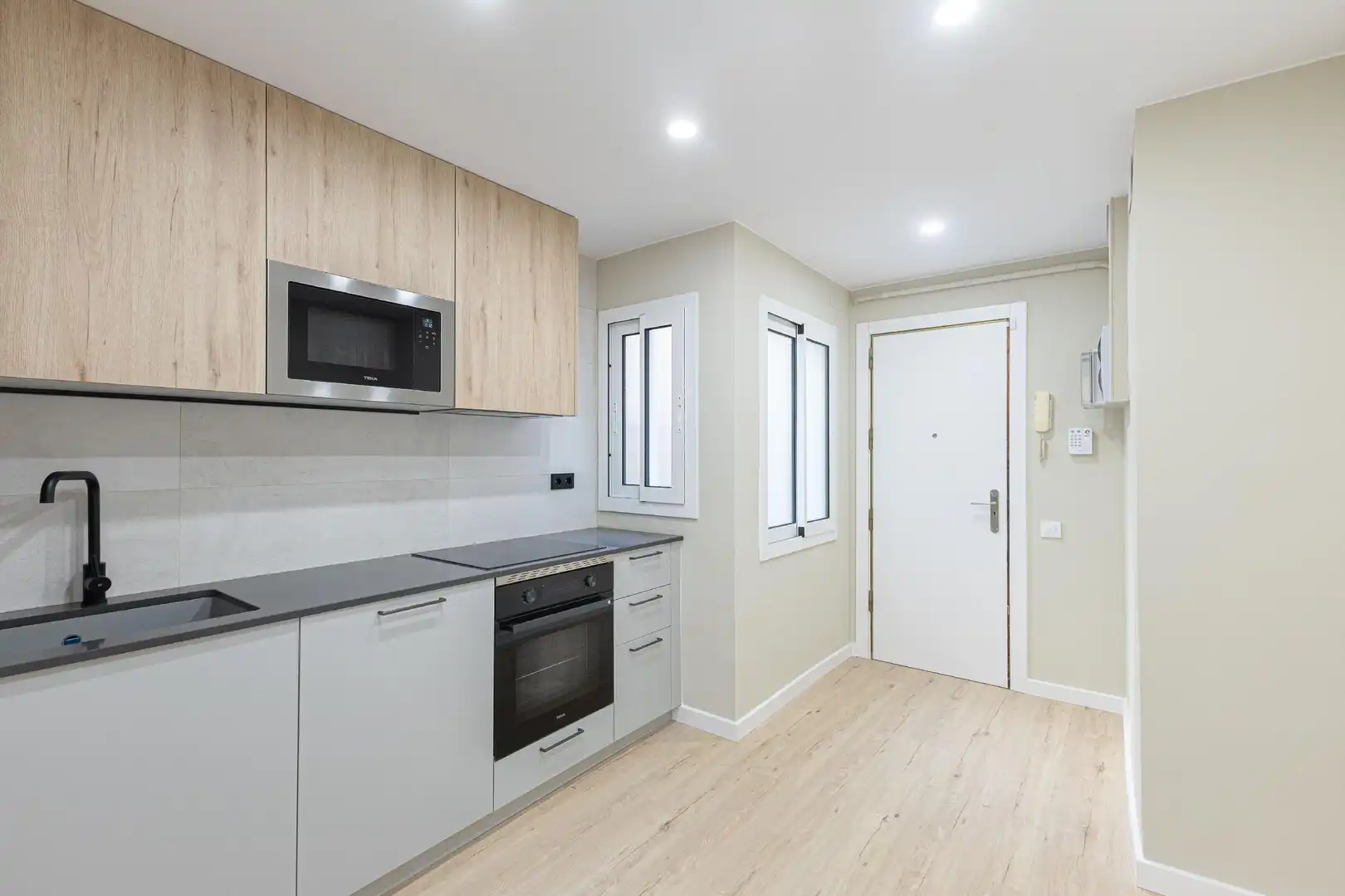 Flat with lift for sale in Sants - Montjuïc, imagen 6