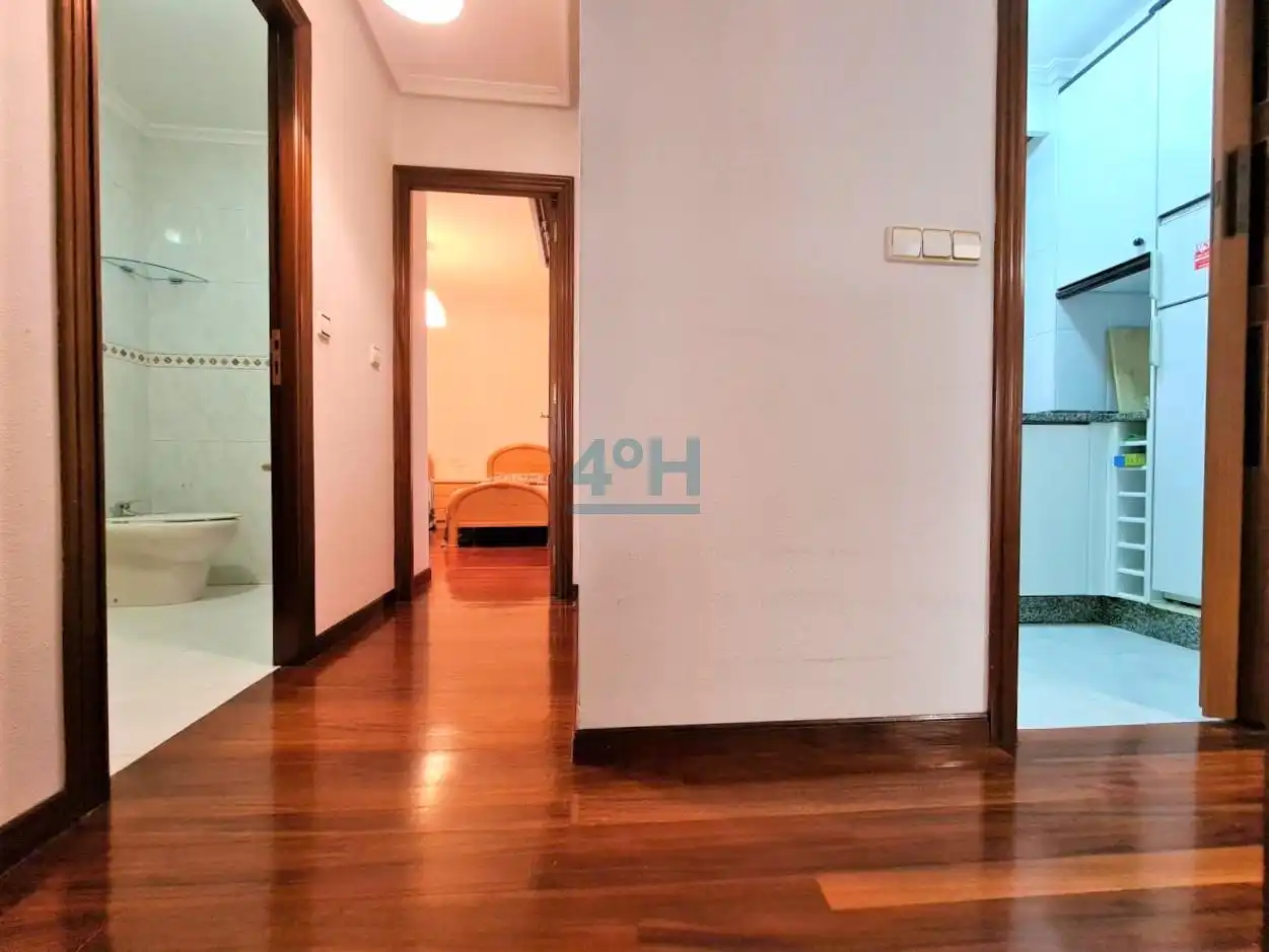 Apartments for rent in Ourense Capital   with Heating, Storage room and Furnished