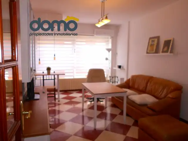 Sala de estar de Piso de alquiler en Granada con Aire acondicionado, Calefacción y Terraza