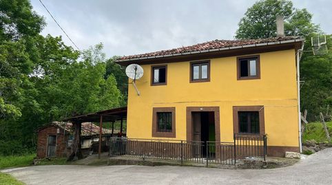 Foto 2 de Casa o chalet en venta en Llerandi, Parres, Asturias