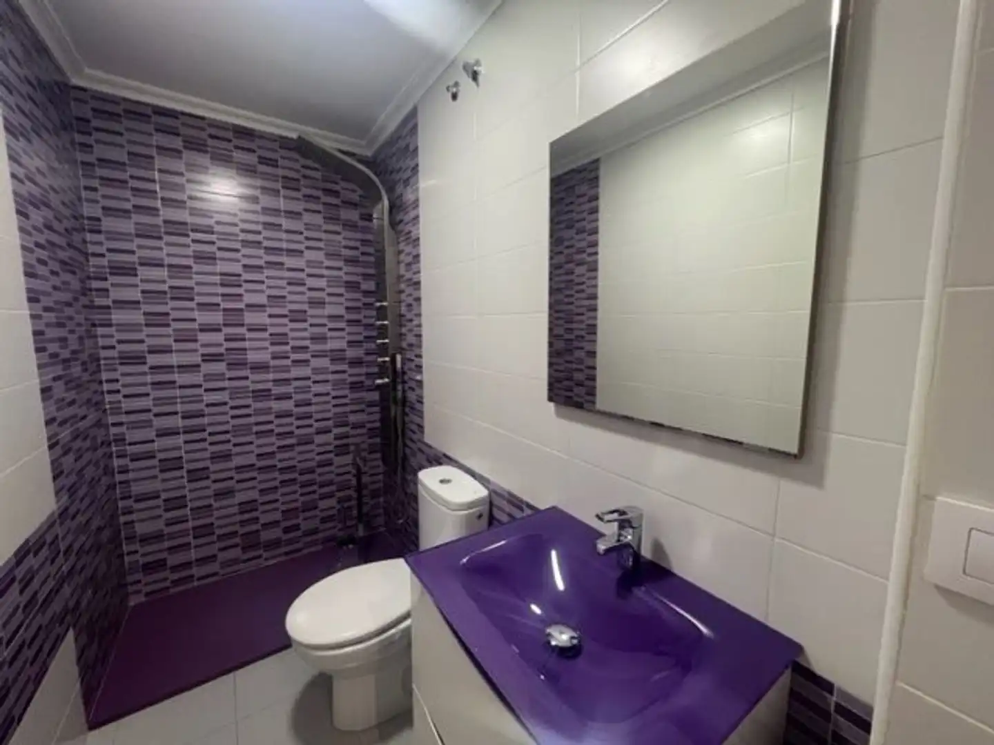 Badezimmer von Wohnung zur Miete in Puertollano mit Klimaanlage, Heizung und Möbliert