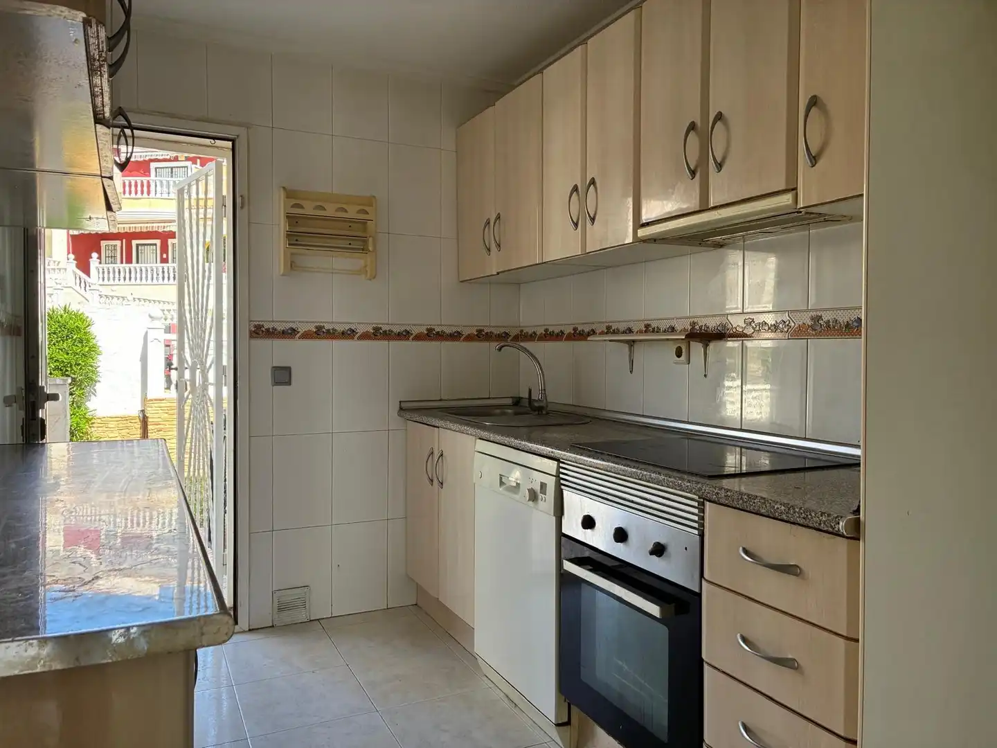Küche von Haus oder Chalet zum Verkauf in Benijófar mit Privatgarten und Gemeinschaftspool