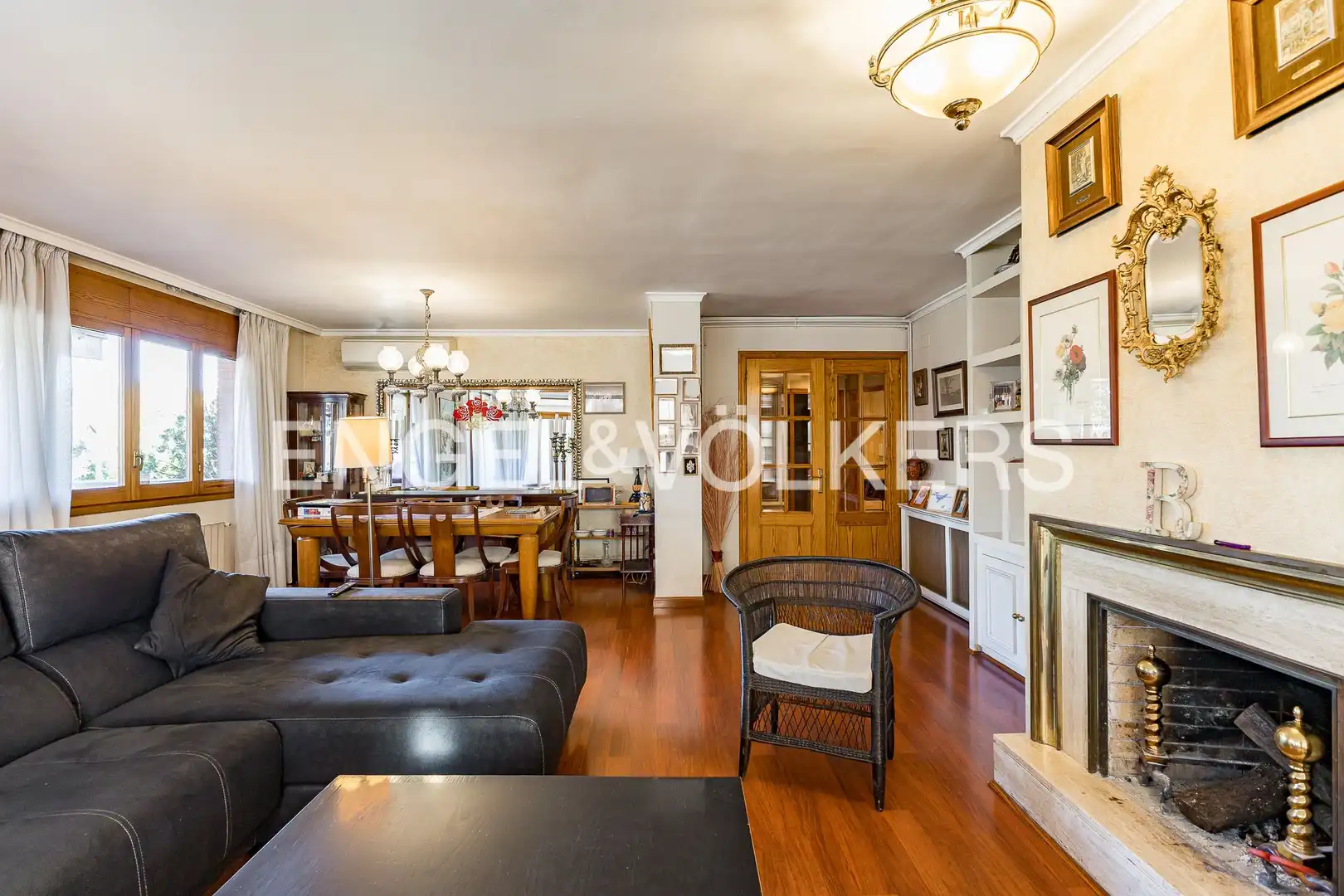 Sala de estar de Piso en venta en Sant Sadurní d'Anoia con Aire acondicionado, Calefacción y Parquet