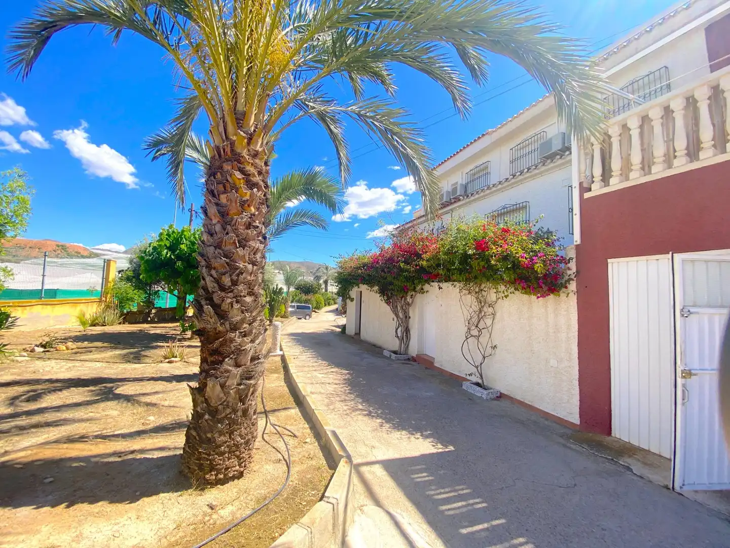 Vista exterior de Casa adosada en venta en Mazarrón con Piscina comunitaria