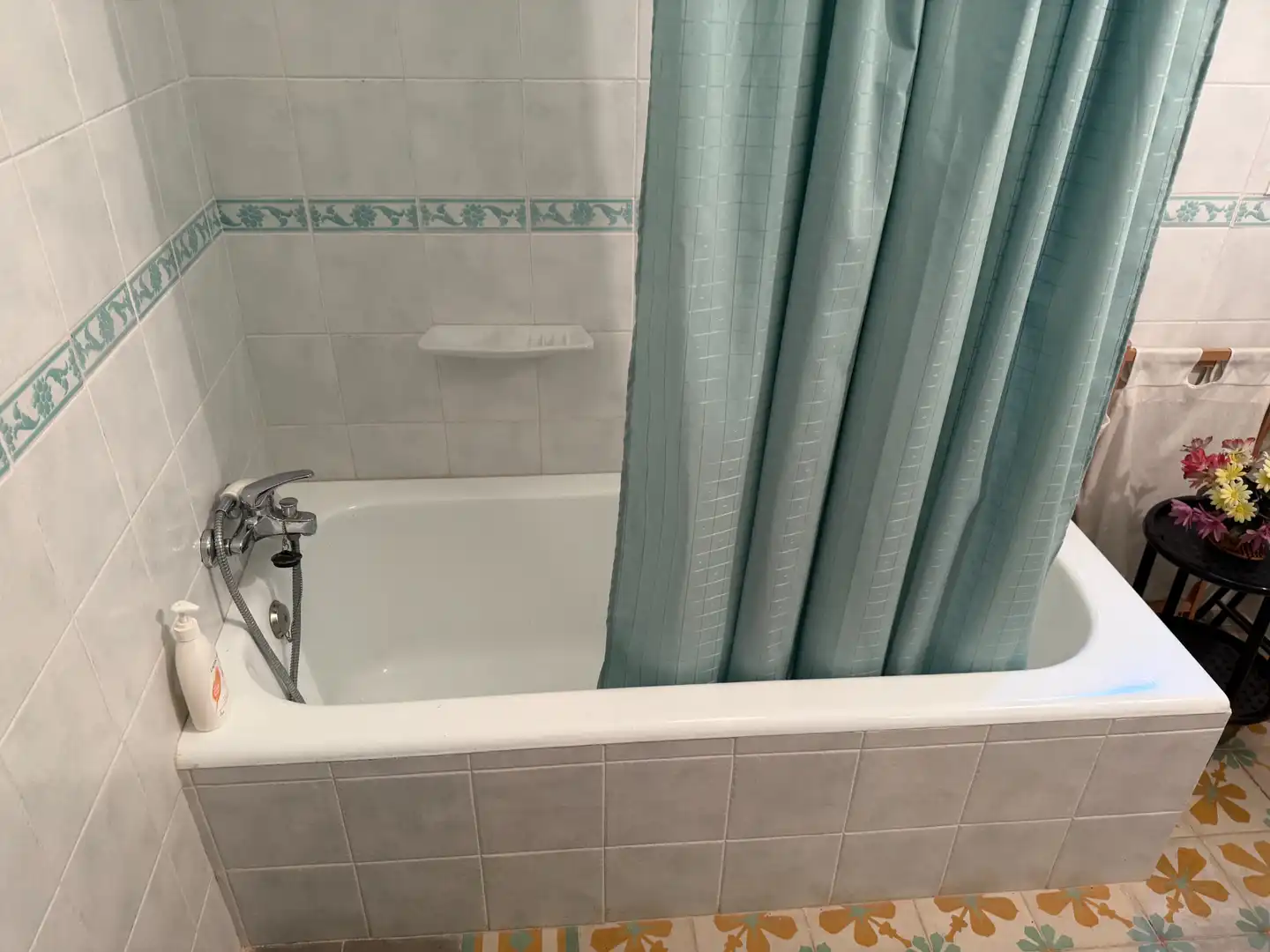 Bany de Casa o xalet en venda en Calatorao amb Calefacció, Jardí privat i Terrassa