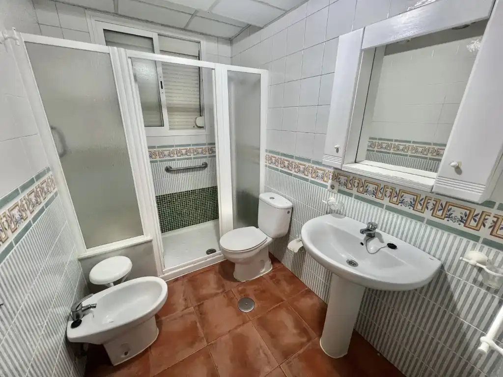 Bany de Casa adosada en venda en Dos Hermanas