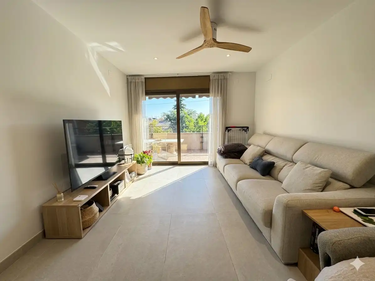Sala de estar de Piso en venta en Cardedeu con Aire acondicionado, Calefacción y Terraza
