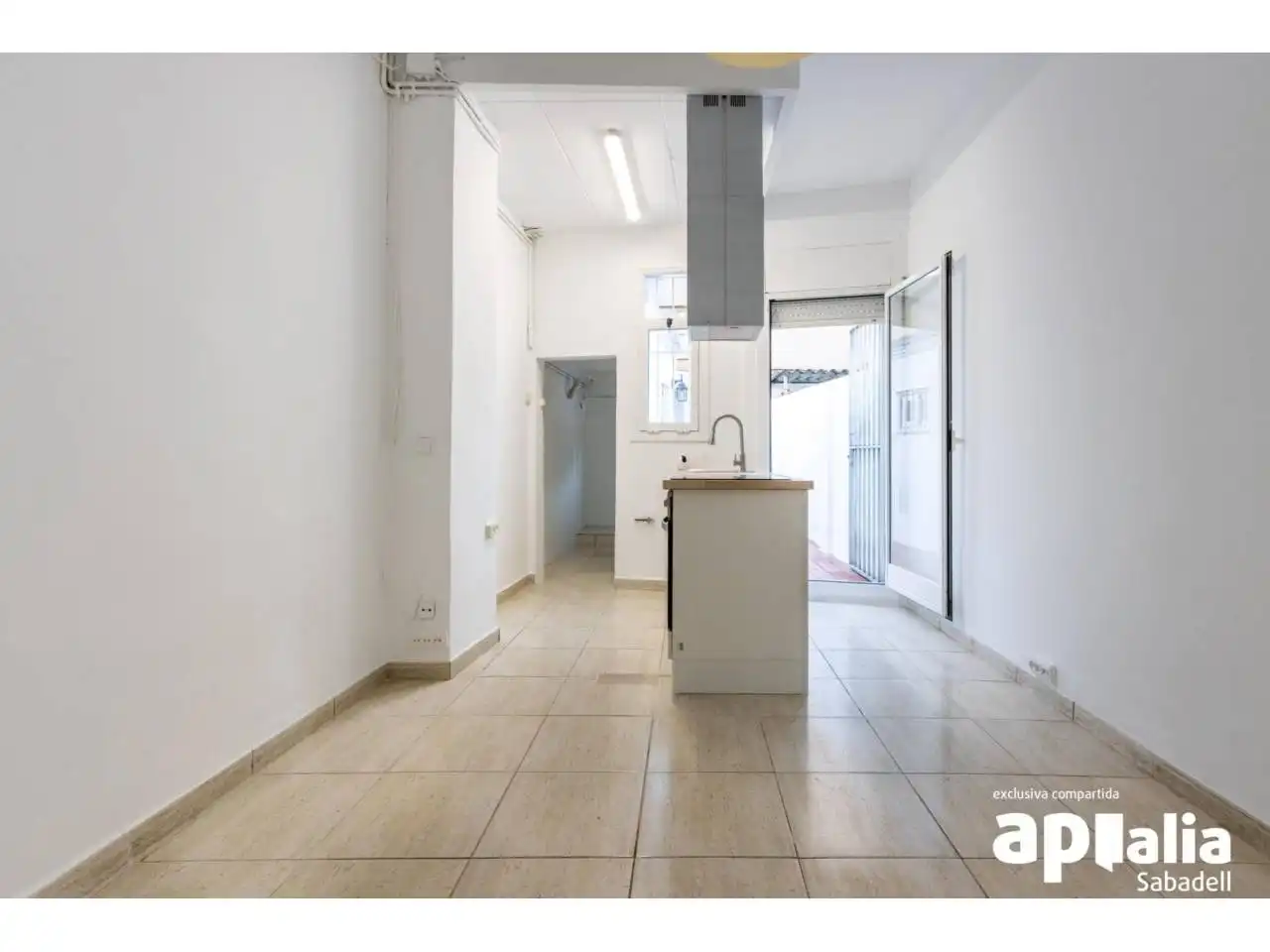 Flat for sale in Calle DINARES, Creu Alta