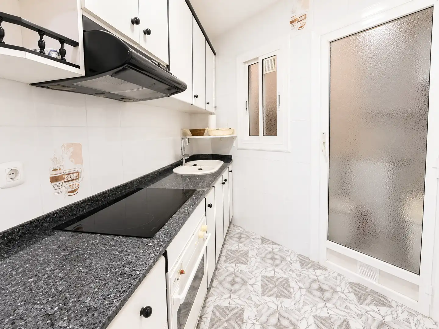 Cocina de Piso en venta en Santa Coloma de Gramenet con Aire acondicionado, Calefacción y Balcón