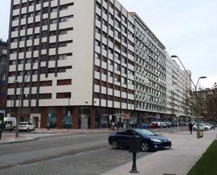 Exterior view of Apartment to rent in Burgos Capital  with Heating, Parquet flooring and Furnished